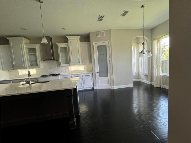 6210 Claridge Lane, Frisco TX 75035 - Photo 9