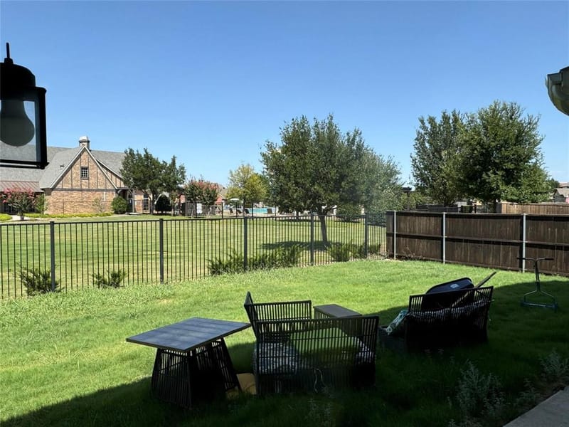 6210 Claridge Lane, Frisco TX 75035 - Photo 14