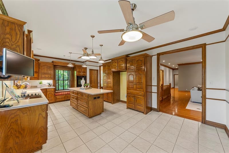 207 Baker Park Drive, Sherman TX 75092 - Photo 9