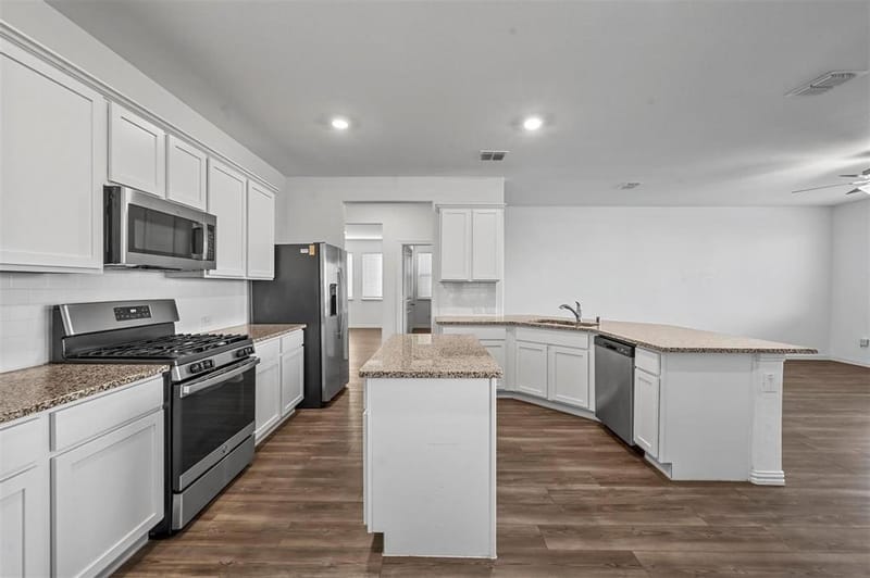 5025 Salinger Drive, Celina TX 76227 - Photo 9