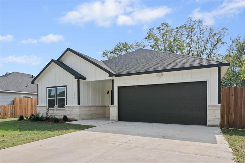 1520 Harris Street, Gainesville TX 76240