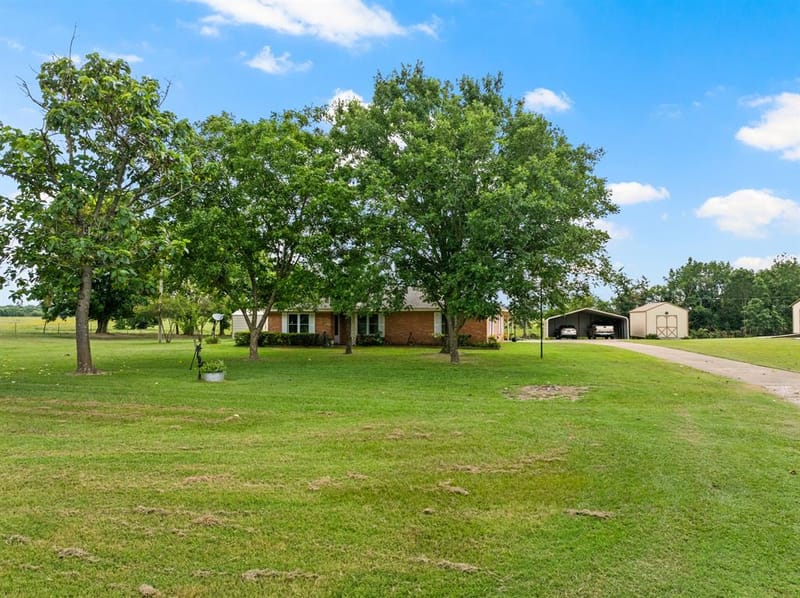 468 CR 4211, Pittsburg TX 75686 - Photo 2
