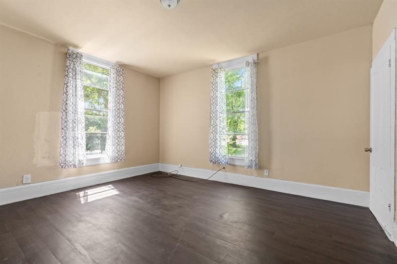 102 Chestnut Street, Hillsboro TX 76645 - Photo 6