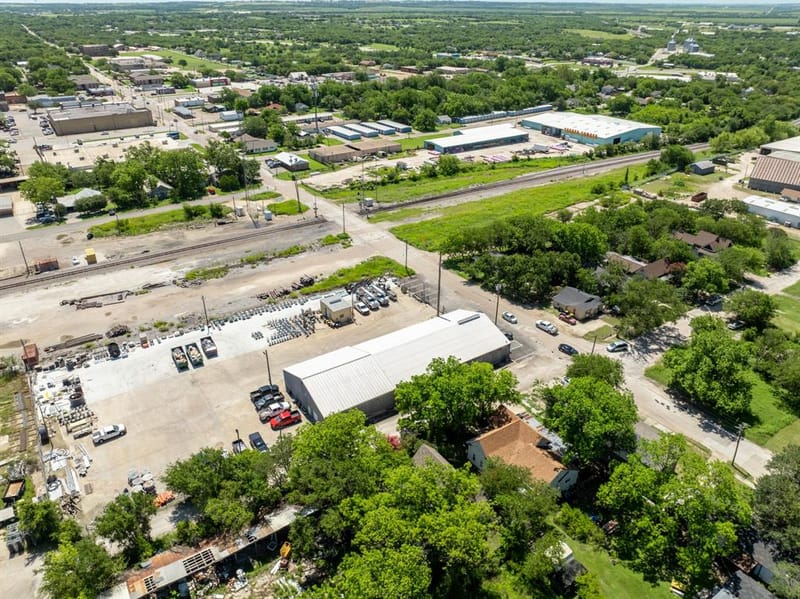 102 Chestnut Street, Hillsboro TX 76645 - Photo 26