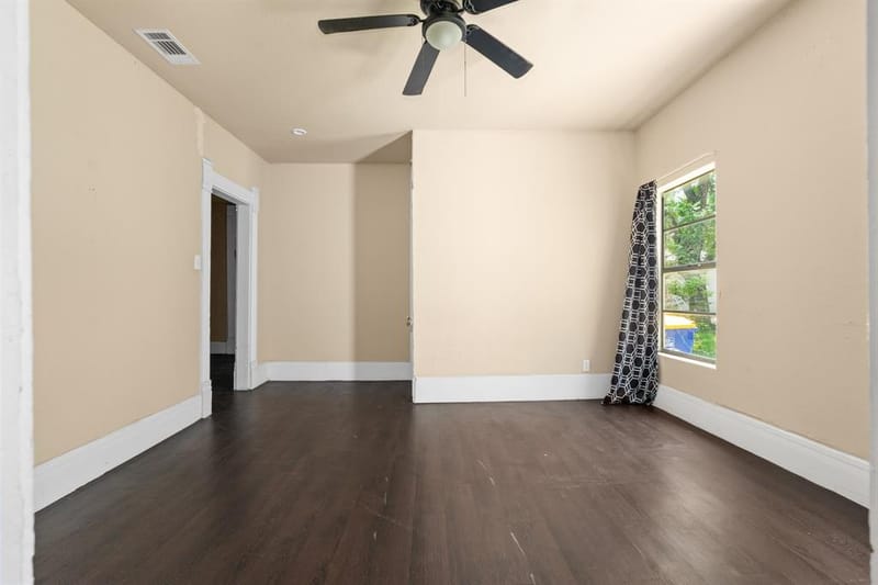 102 Chestnut Street, Hillsboro TX 76645 - Photo 9