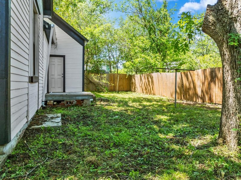 102 Chestnut Street, Hillsboro TX 76645 - Photo 18