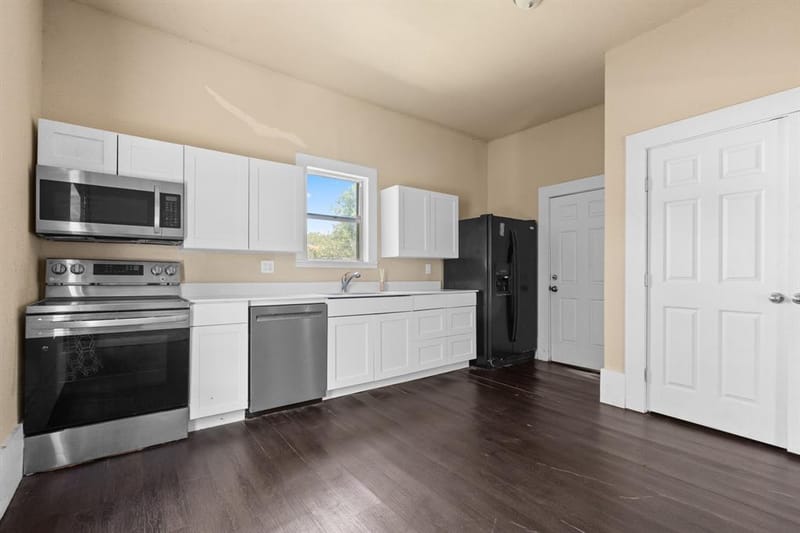 102 Chestnut Street, Hillsboro TX 76645 - Photo 11