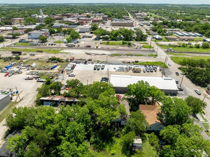 102 Chestnut Street, Hillsboro TX 76645 - Photo 25