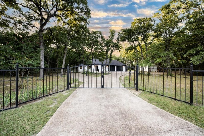 10206 County Road 2450, Terrell TX 75160 - Photo 6