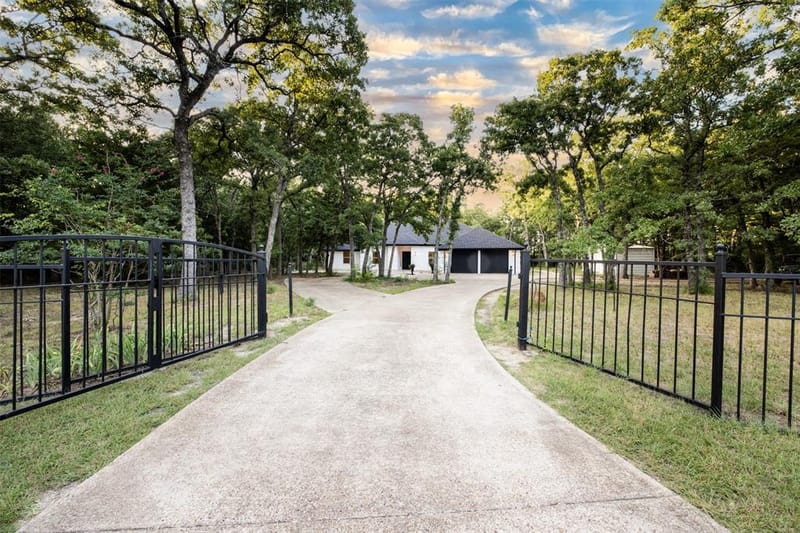 10206 County Road 2450, Terrell TX 75160 - Photo 7