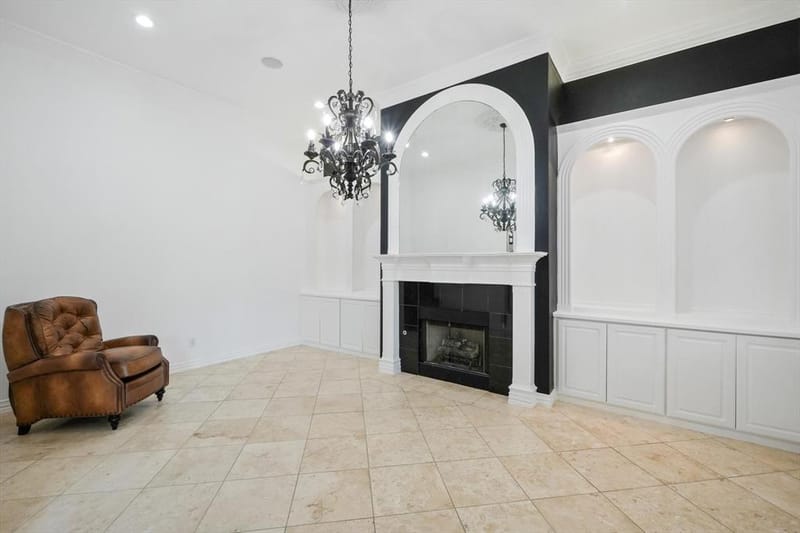 2800 Park Drive, Dalworthington Gardens TX 76016 - Photo 12