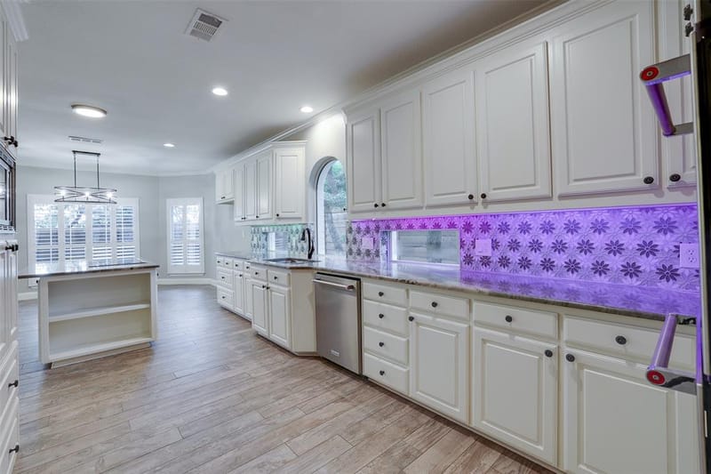 4502 Ridgecrest Drive, Arlington TX 76017 - Photo 9