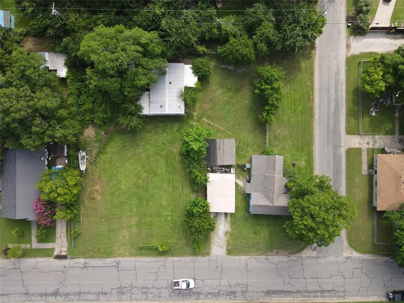 603 E Thomas Street, Sherman TX 75090 - Photo 3