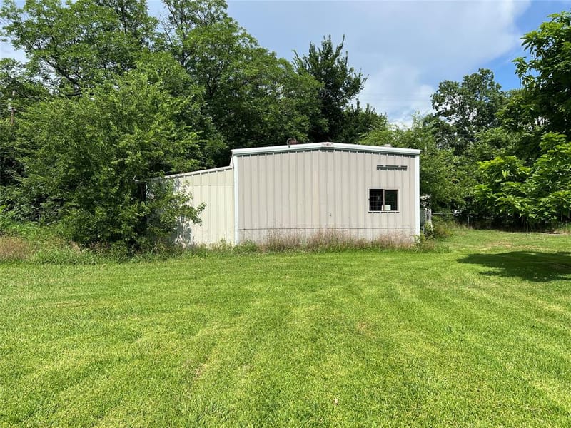 603 E Thomas Street, Sherman TX 75090 - Photo 19