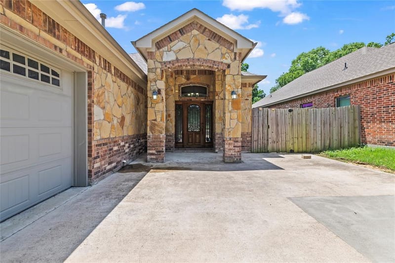 7806 Garner Road, Rowlett TX 75088 - Photo 2