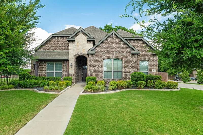 103 Water Garden Drive, Waxahachie TX 75165