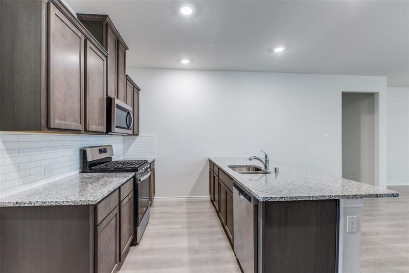2836 Franklin Drive, Celina TX 75009 - Photo 5