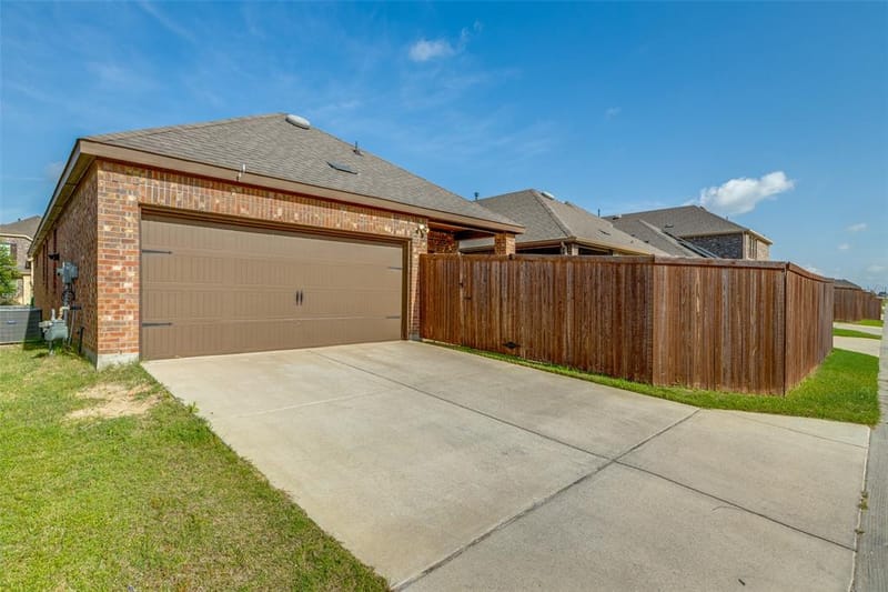2836 Franklin Drive, Celina TX 75009 - Photo 25
