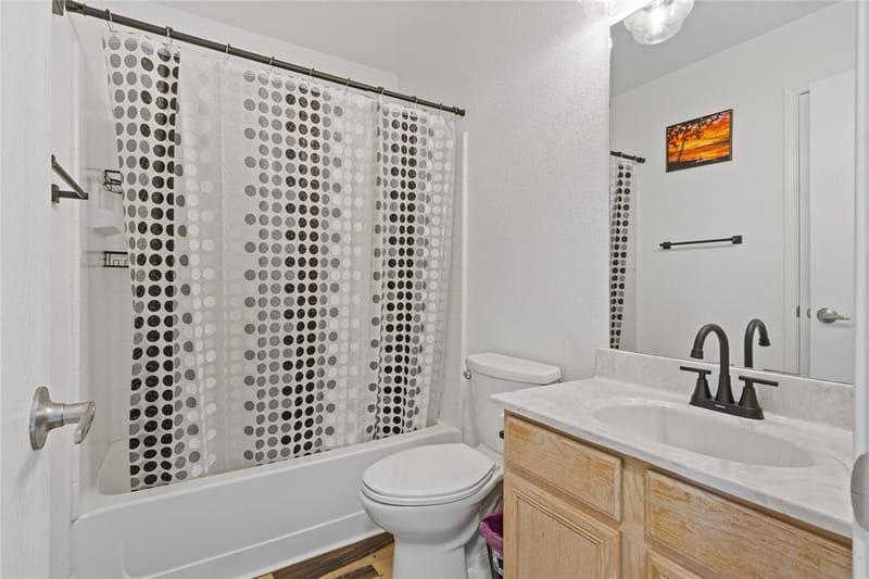926 Morgan Drive, Burleson TX 76028 - Photo 13
