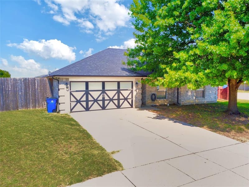 926 Morgan Drive, Burleson TX 76028 - Photo 26