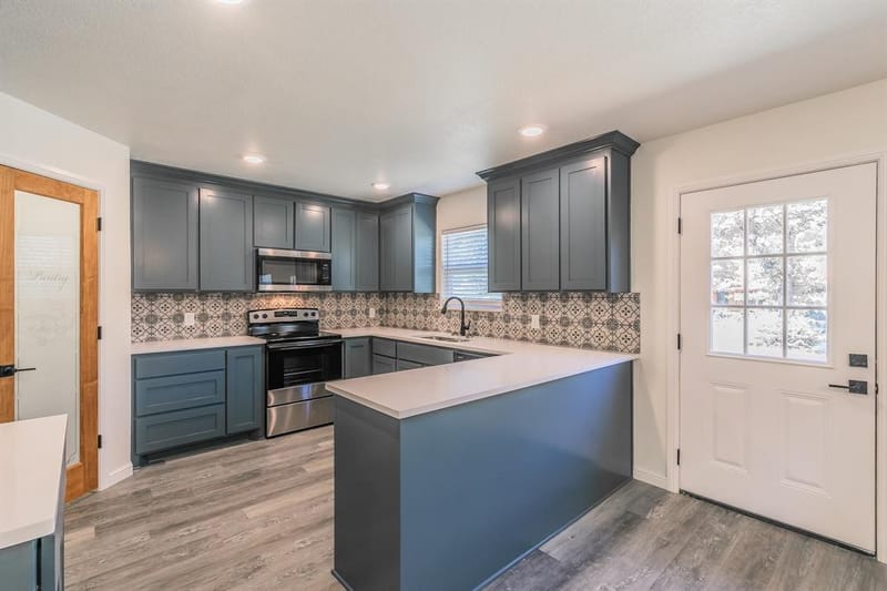 105 Red Oak Street, Alvarado TX 76009 - Photo 8