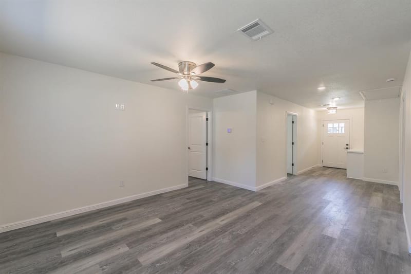 105 Red Oak Street, Alvarado TX 76009 - Photo 25
