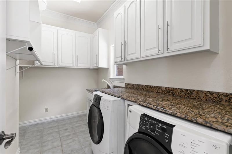 8945 Waterchase Circle, Fort Worth TX 76120 - Photo 23