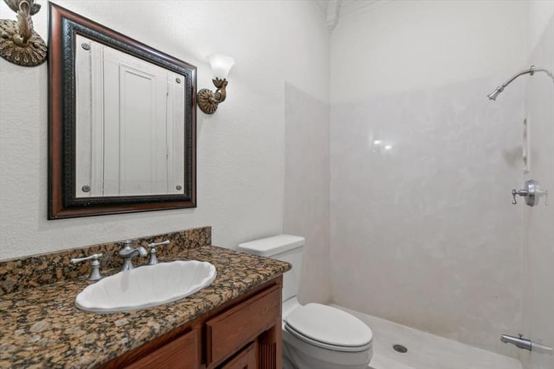 8945 Waterchase Circle, Fort Worth TX 76120 - Photo 26
