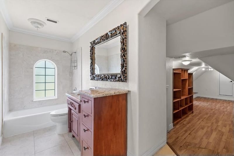 8945 Waterchase Circle, Fort Worth TX 76120 - Photo 30