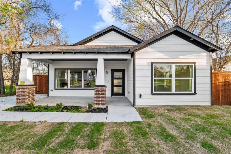 1315 Bessie Street, Fort Worth TX 76104