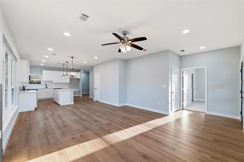 1315 Bessie Street, Fort Worth TX 76104 - Photo 9