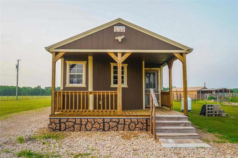 386 N Rock Creek Road, Waco TX 76708 - Photo 2