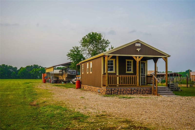 386 N Rock Creek Road, Waco TX 76708 - Photo 8