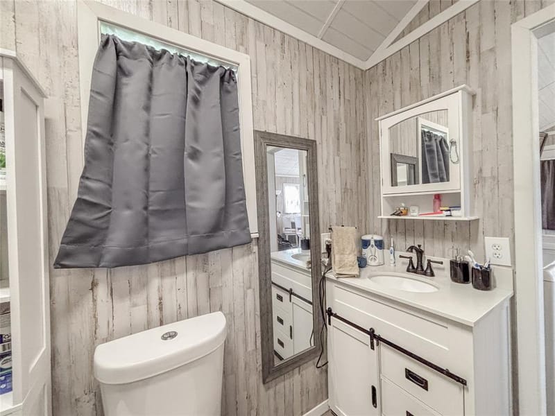 386 N Rock Creek Road, Waco TX 76708 - Photo 21