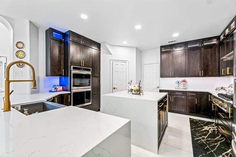 713 Royal Crest Court, McKinney TX 75072 - Photo 13