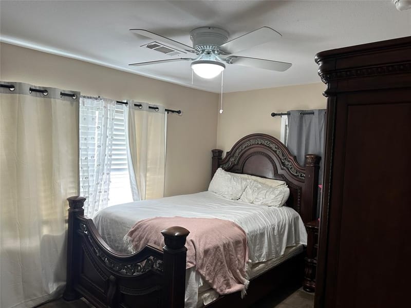 104 W South Street, Whitesboro TX 76273 - Photo 5