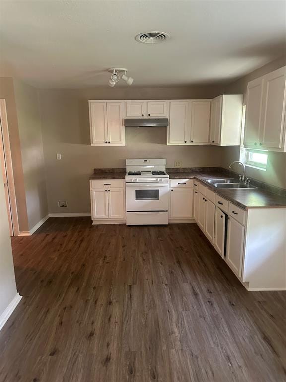 701 Hulme Street, Bowie TX 76230 - Photo 8