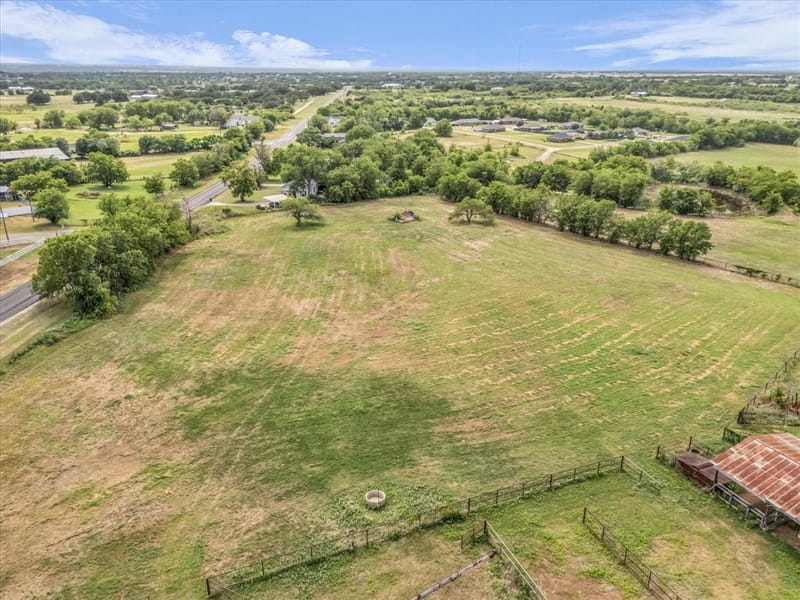 15288 Old China Spring Road, China Spring TX 76633 - Photo 36