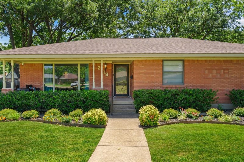 2118 Lansdowne Drive, Garland TX 75040
