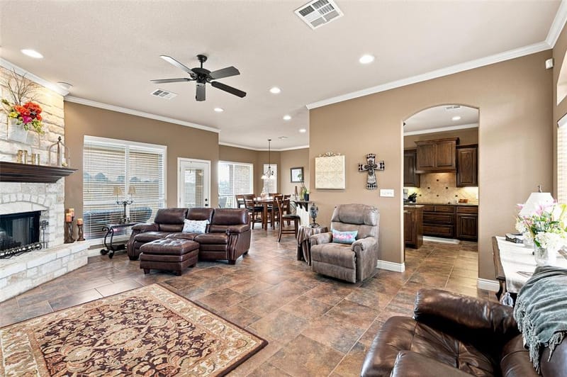 845 W County Line Road E, West TX 76691 - Photo 4
