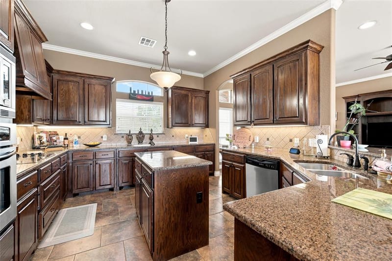 845 W County Line Road E, West TX 76691 - Photo 8