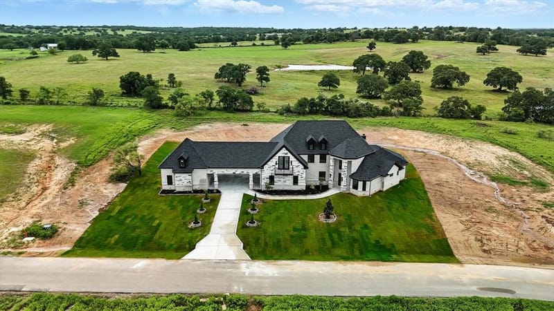 5005 Glenoaks Court, Weatherford TX 76088 - Photo 3