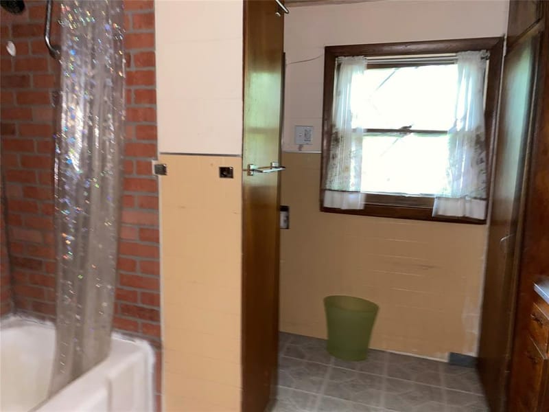 815/811/817 W 12th Street # 815, Bonham TX 75418 - Photo 20