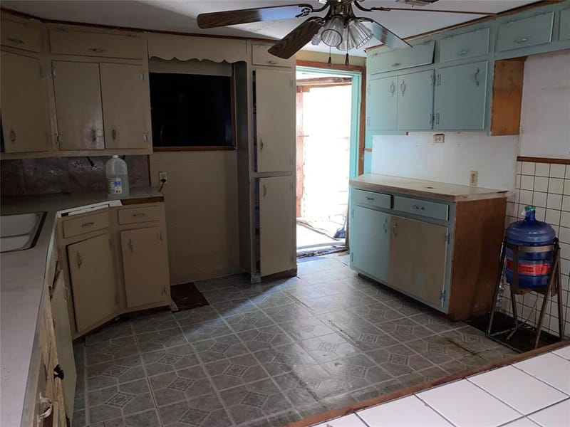 815/811/817 W 12th Street # 815, Bonham TX 75418 - Photo 11