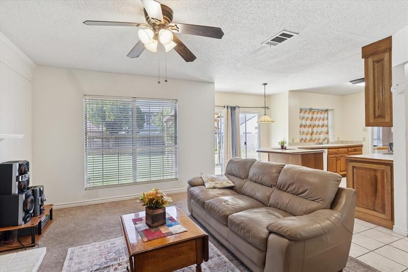 2528 Creekwood Lane, Fort Worth TX 76123 - Photo 8