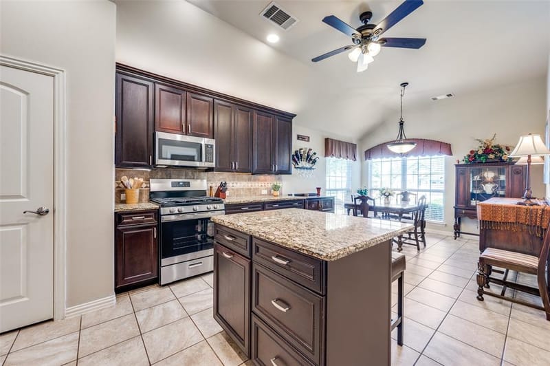 11101 La Jolla Way, Denton TX 76207 - Photo 12