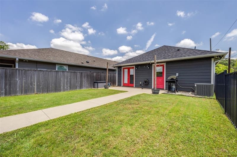 800 N Broughton Street, Sherman TX 75090 - Photo 25