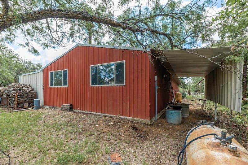 601 Country Oaks Lane, Brownwood TX 76801 - Photo 26