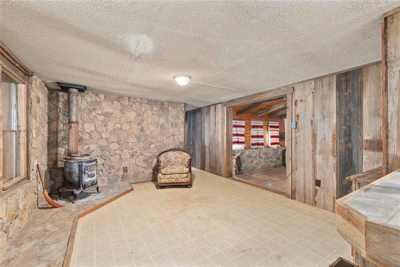 601 Country Oaks Lane, Brownwood TX 76801 - Photo 5