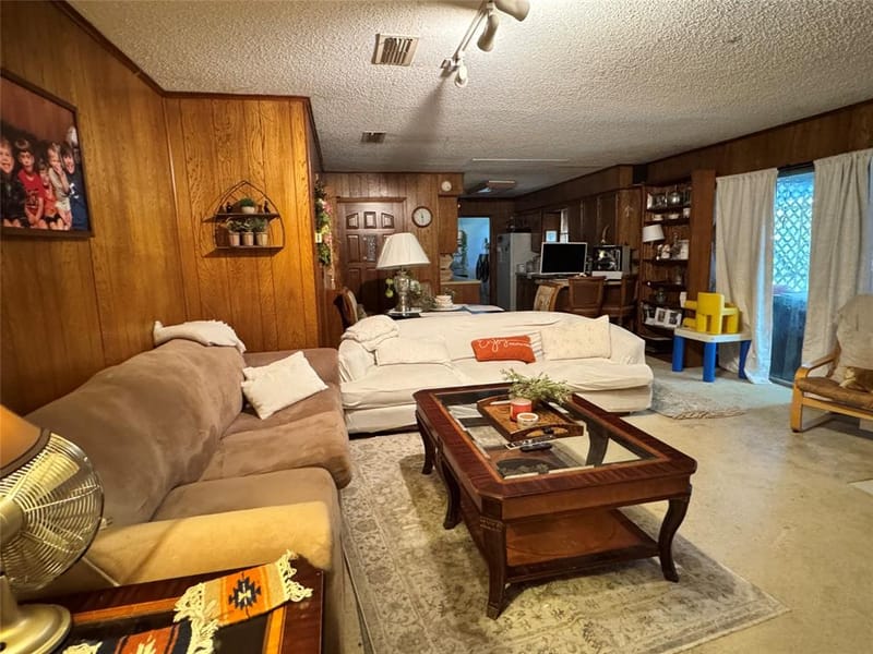 105 Janice Circle, Tool TX 75143 - Photo 20